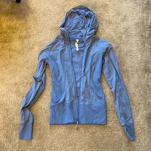 Lululemon jacket size 6 blue/gray